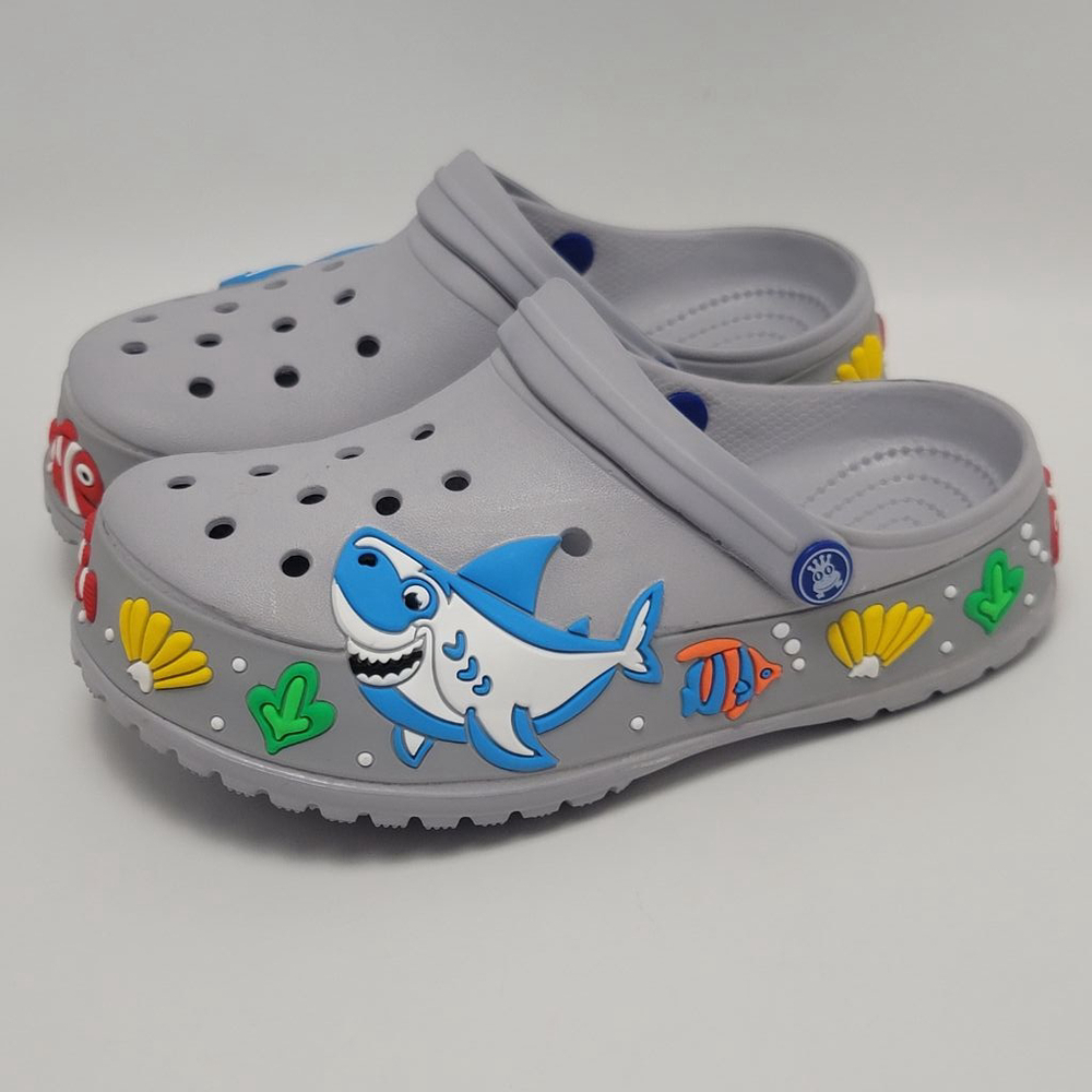 Kids Clogs Slide Garden Shoes Shark Cartoon Slip On Slippers Size 34 Lightweight - Picture 13 of 13